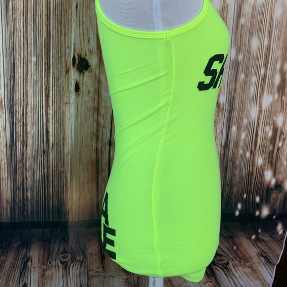 Shredz Alpha Female Tank small - Picture 2 of 3